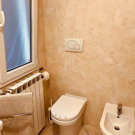 شقة Bella Vista - 180 Grad Fantastischer Meerblick & Pool