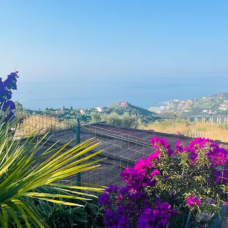 Bella Vista - 180 Grad Fantastischer Meerblick & Pool Apartman